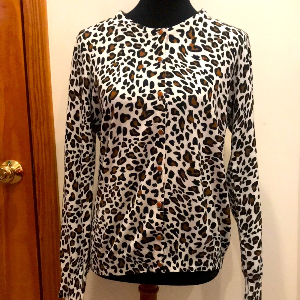 AVA PAIGE Button down cardigan sweater size L